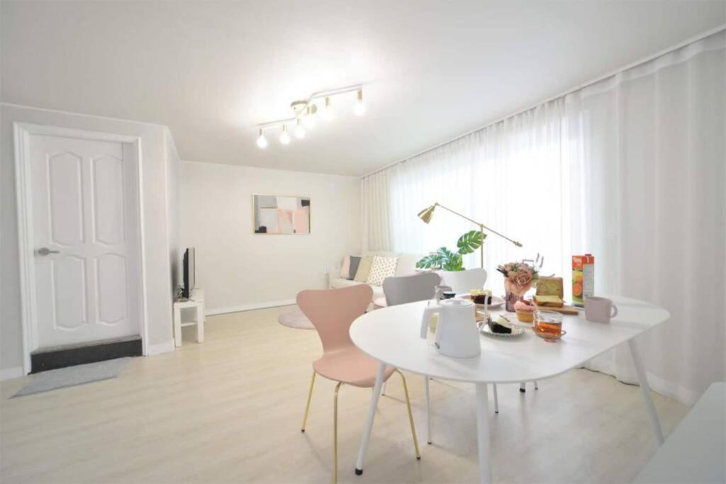 Lovely House Сеул Екстериор снимка